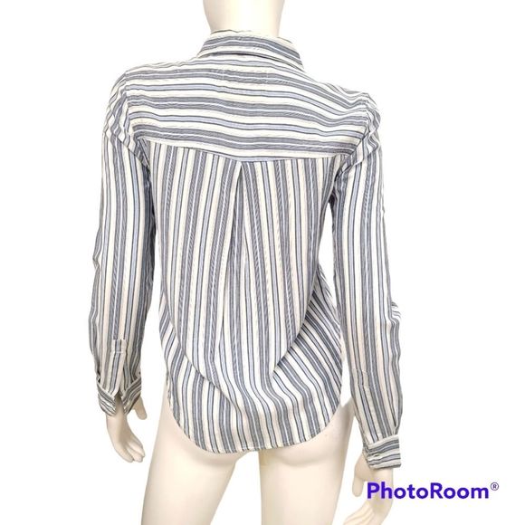 Aeropostale Striped Button Down Shirt size XS - Picture 5 of 8